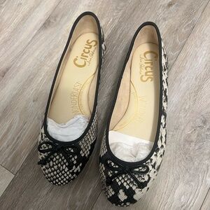 Sam Edelman Faux Snakeskin Ballet Flats size 7 (Brand New)